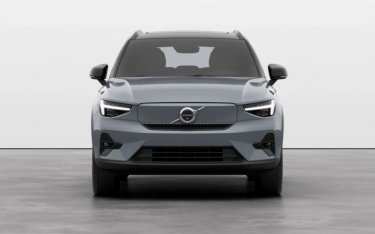 Volvo XC40 facelift 2022: Thay đổi toàn diện